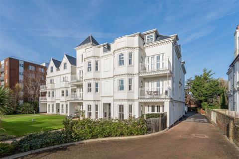 3 bedroom flat for sale, Mill Road, Worthing, West Sussex, BN11