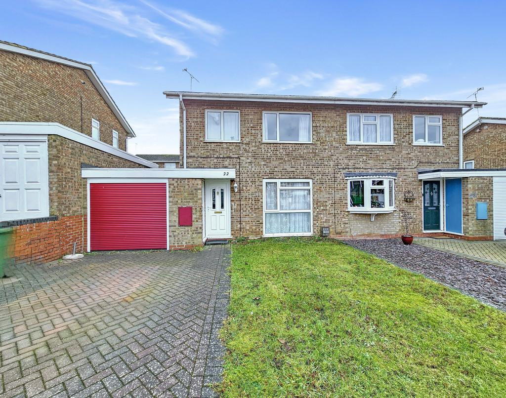 Bayard Brow, Brackley 3 bed semidetached house for sale £300,000