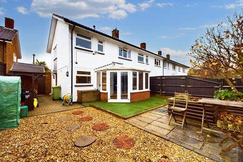 22 Ashdown Drive, Crawley, RH10 5HB