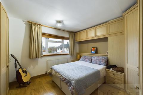 22 Ashdown Drive, Crawley, RH10 5HB