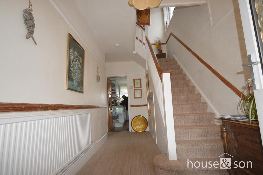 Cox Avenue, Bournemouth 3 bed detached house for sale £410,000
