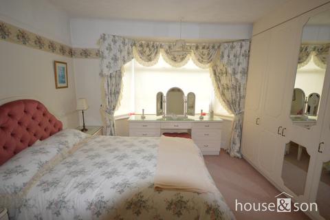 5 Cox Avenue, Bournemouth, BH9 3LY