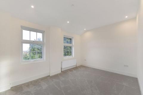 1 bedroom apartment for sale, FREEHOLD OPPORTUNITY 9 x 1 Bedroom Apartments  - Baltic Road, Tonbridge, TN9 2NB