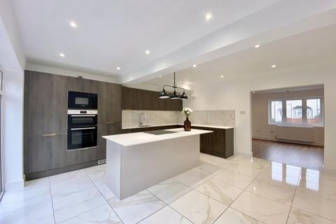 12 Tower Road, Sutton Coldfield, B75 5EW