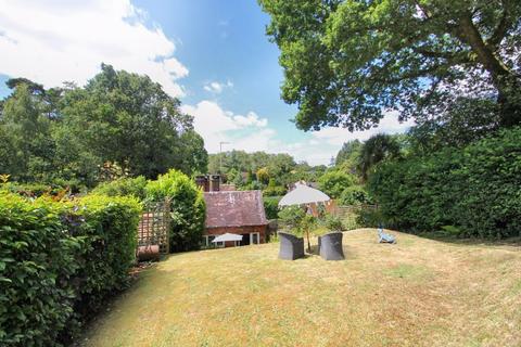 2 bedroom semi-detached house for sale, Mackies Hill, Peaslake