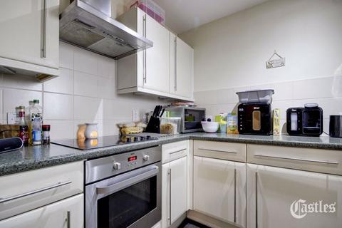 1 bedroom apartment for sale, Bridgewater House, Green Lanes, London, N13