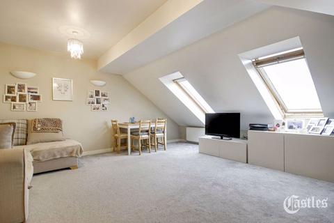 1 bedroom apartment for sale, Bridgewater House, Green Lanes, London, N13