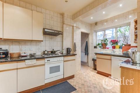 7 bedroom terraced house for sale, Clarence Road, London, N22
