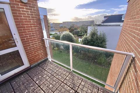 2 bedroom apartment for sale, Stourwood Avenue, Southbourne, Bournemouth