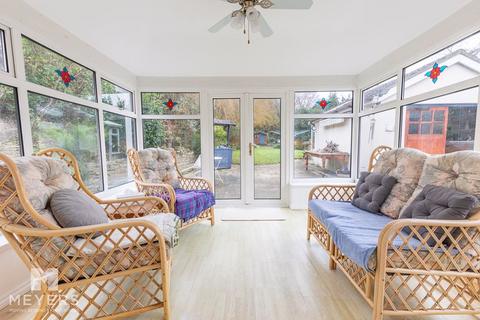 4 Dowlands Road, Bournemouth, BH10 5LG