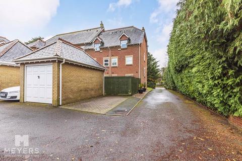 4 bedroom end of terrace house for sale, Portland Place, Braidley Road, Bournemouth, BH2