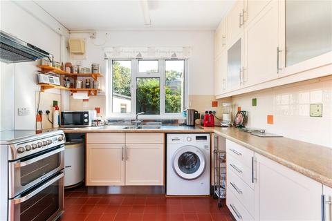 9 Rockhampton Close, London, SE27 0NG