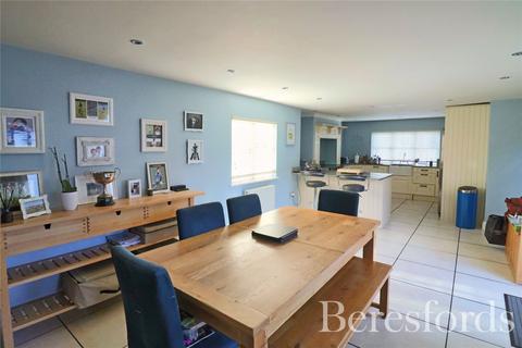 4 bedroom detached house for sale, Mill Road, Good Easter, CM1