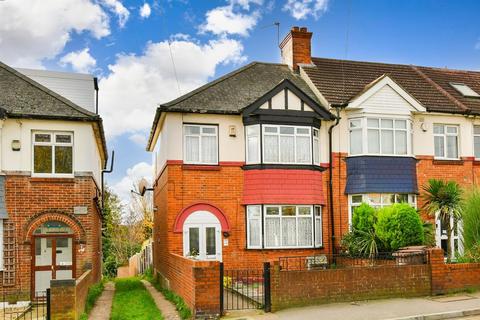 3 bedroom end of terrace house for sale, Station Road, Strood, Rochester, Kent