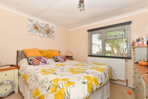 3 bedroom park home for sale, Vicarage Lane, Hoo, Rochester, Kent