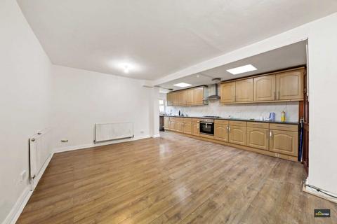31 Plashet Road, London, E13 0QA