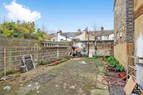 31 Plashet Road, London, E13 0QA
