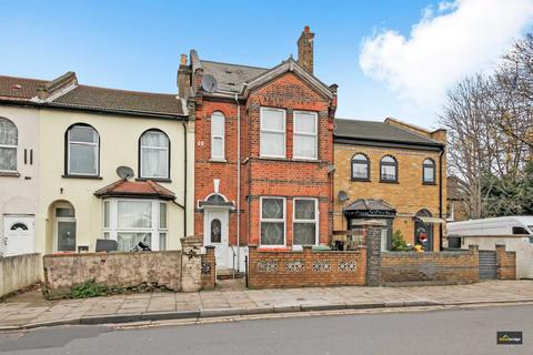 31 Plashet Road, London, E13 0QA