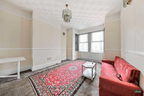 31 Plashet Road, London, E13 0QA