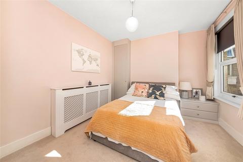 172 Mersham Road, Thornton Heath, CR7 8NQ