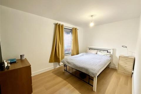 105 Fairbarn Drive, Sheffield, S6 5QJ