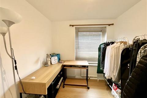 105 Fairbarn Drive, Sheffield, S6 5QJ