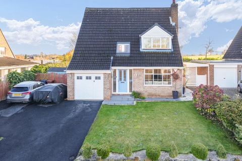 3 bedroom detached house for sale, Manor Close, Notton, Wakefield, West Yorkshire