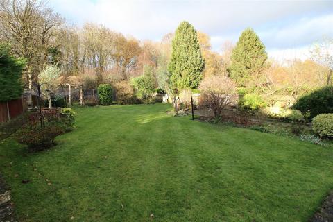 55 Castle Avenue, Epsom, KT17 2PJ
