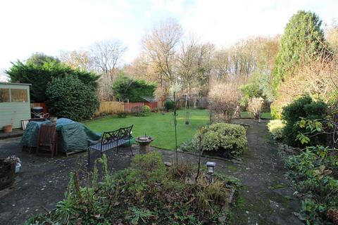 55 Castle Avenue, Epsom, KT17 2PJ