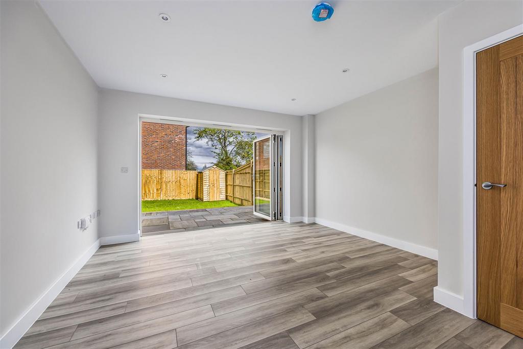 Plot 6 Oakwood Court, Clewers Lane, Waltham Chase-