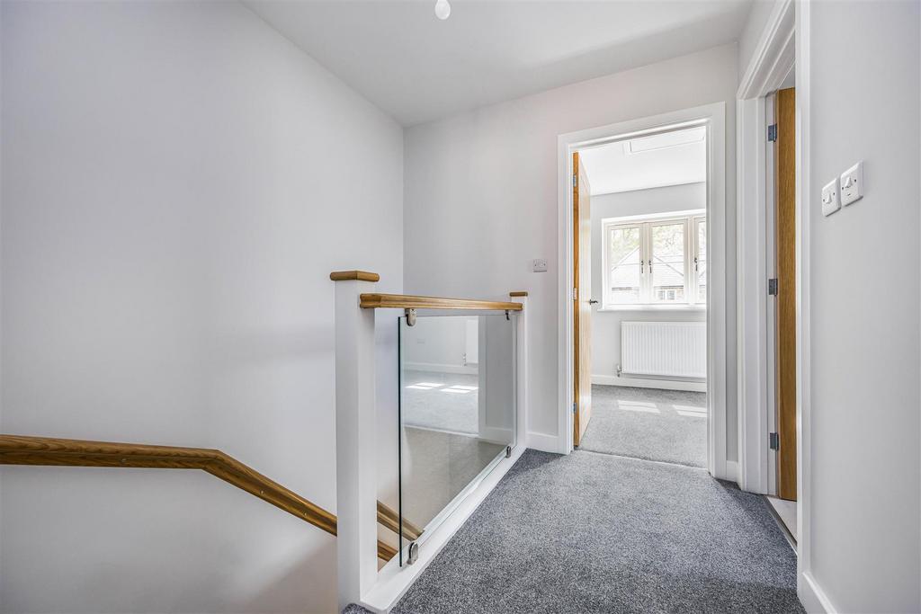 Plot 6 Oakwood Court, Clewers Lane, Waltham Chase-