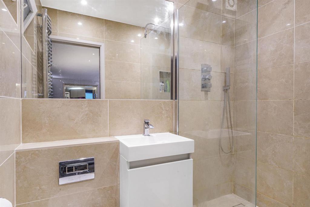 Bath.jpg