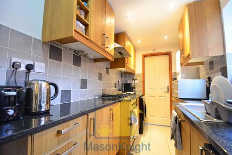 4 bedroom terraced house to rent - St. Stephens Road, Selly Oak, Birmingham B29