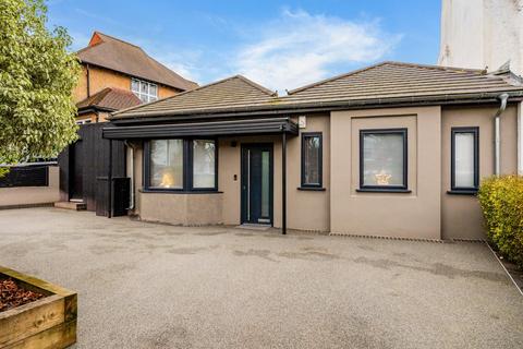 31a The Crescent, Belmont, Sutton, SM2 6BP
