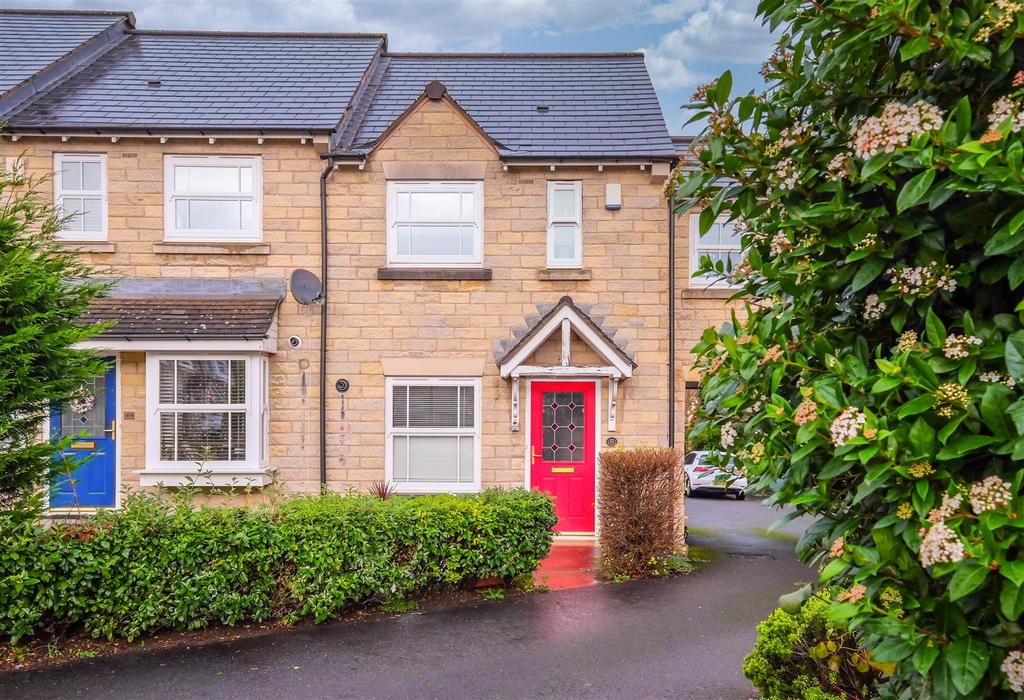 Hastings Way, Savile Park 3 bed terraced house £200,000