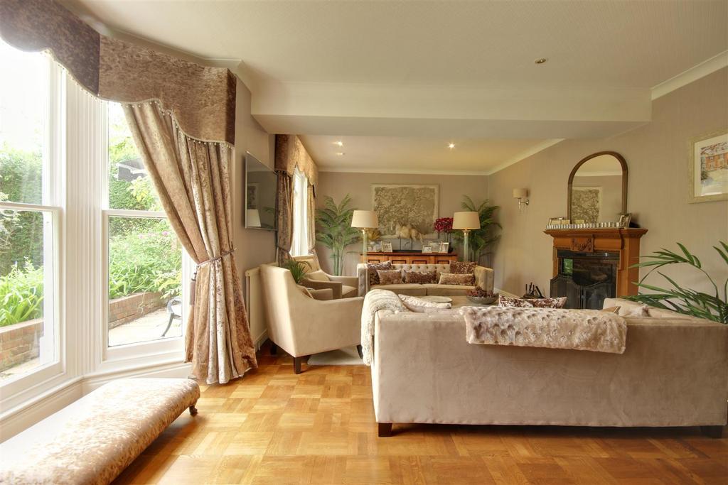 Drawing Room