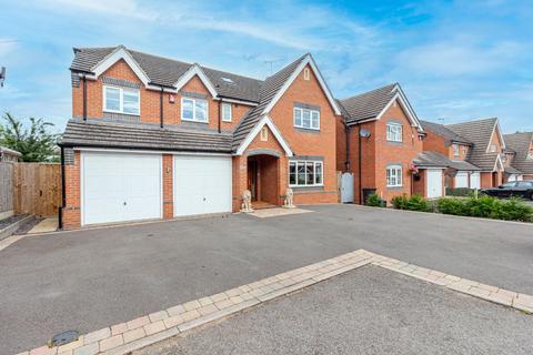 5 bedroom detached house for sale, Belfry Drive, Wollaston, DY8 3SE
