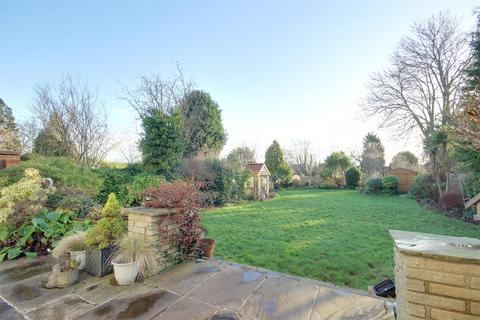 5 bedroom semi-detached house for sale, The Triangle, North Ferriby