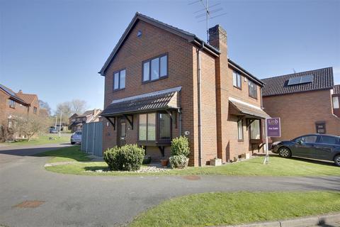 4 bedroom detached house for sale, The Stray, South Cave