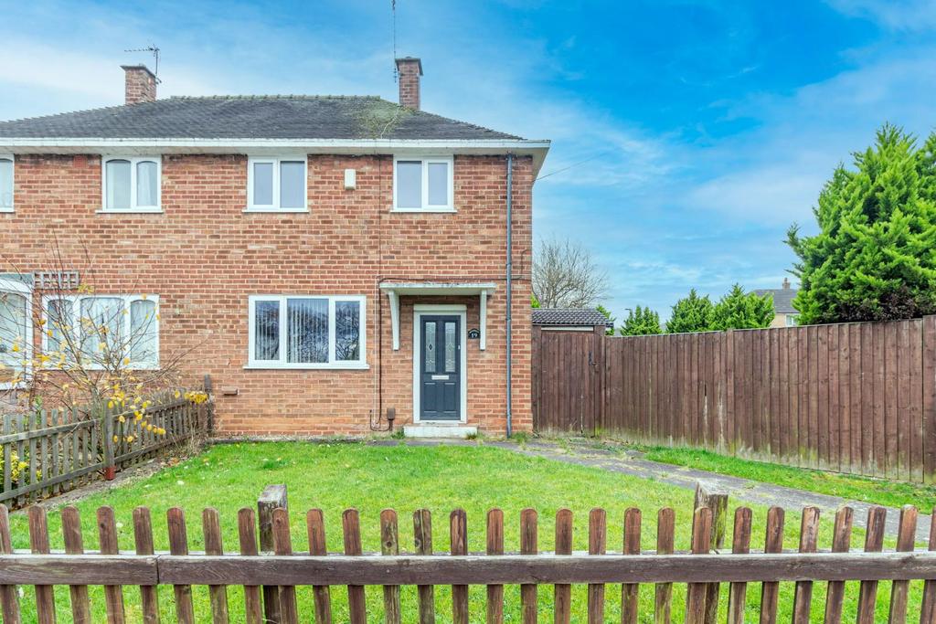 Hob Green Road, Stourbridge, DY9 9EX 2 bed semidetached house £215,000