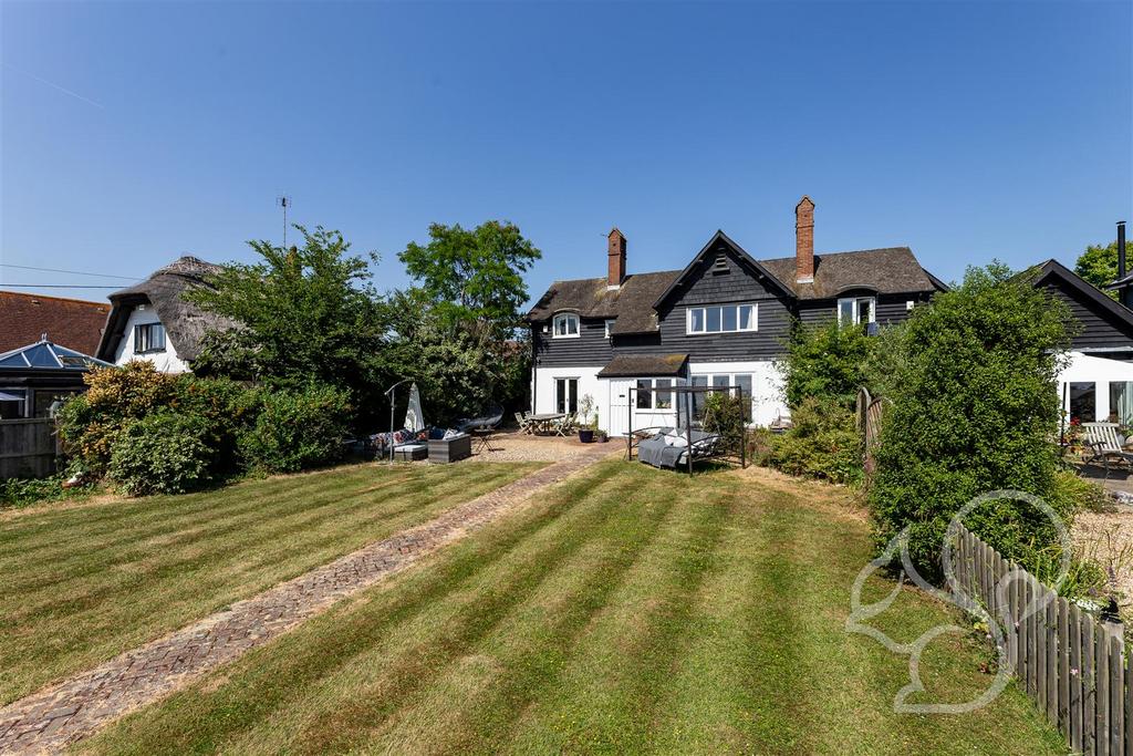 Coast Road, West Mersea Colchester CO5 4 bed semidetached house for