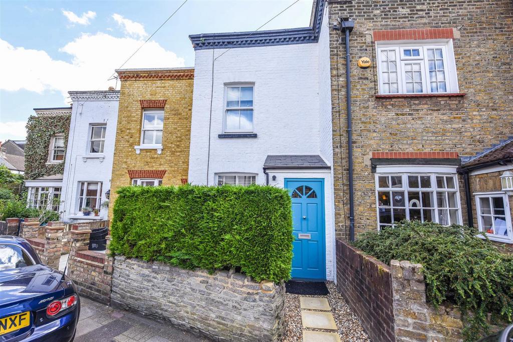St Margarets Grove, St Margarets Village 2 bed terraced house £825,000