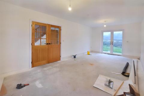 3 bedroom detached house for sale - Parc Yr Eos, Hermon, Pembrokeshire