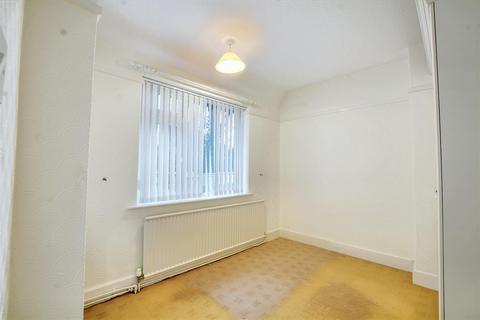 35 Cantrell Road, Nottingham, NG6 9AQ