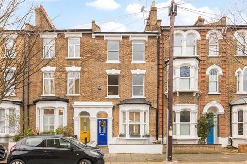 84 Hawksley Road, London, N16 0TJ