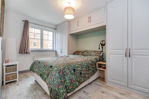 29 Bridge Close, Church Fenton, Tadcaster, LS24 9GZ