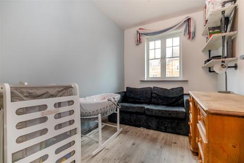 29 Bridge Close, Church Fenton, Tadcaster, LS24 9GZ
