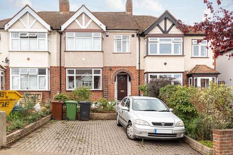 76 Elmstead Gardens, Worcester Park, KT4 7BE