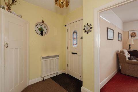 110 Seaforth Gardens, Epsom, KT19 0NP