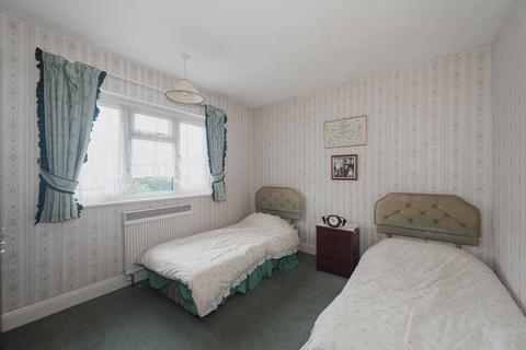 110 Seaforth Gardens, Epsom, KT19 0NP